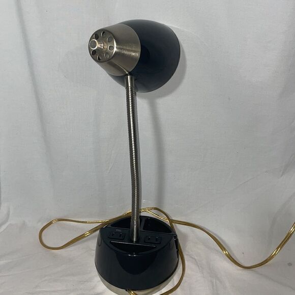 Desk lamp with outlet and slots for office supplies - Picture 5 of 7